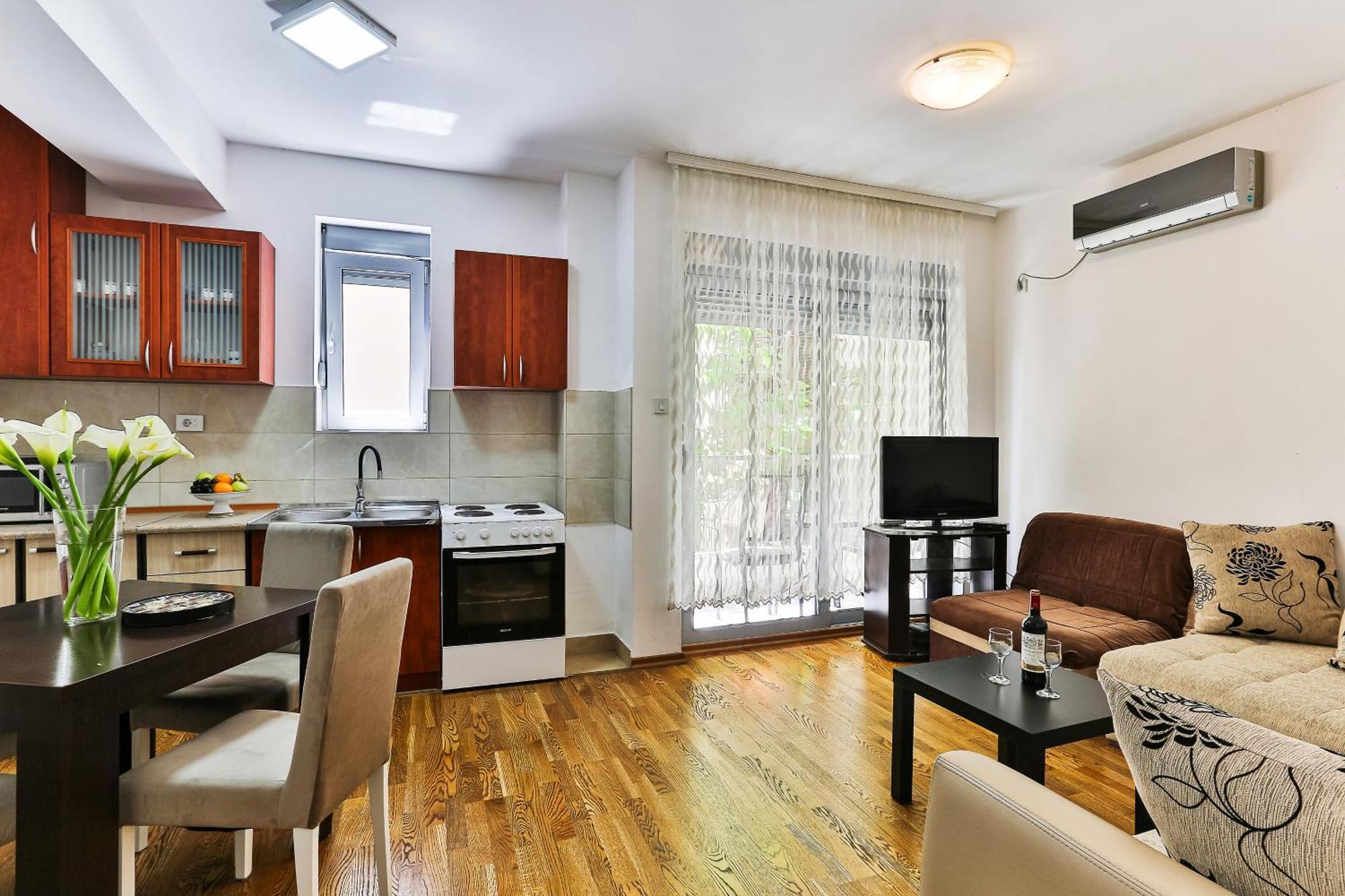 City Montesun Apartments 2 Будва Екстериор снимка