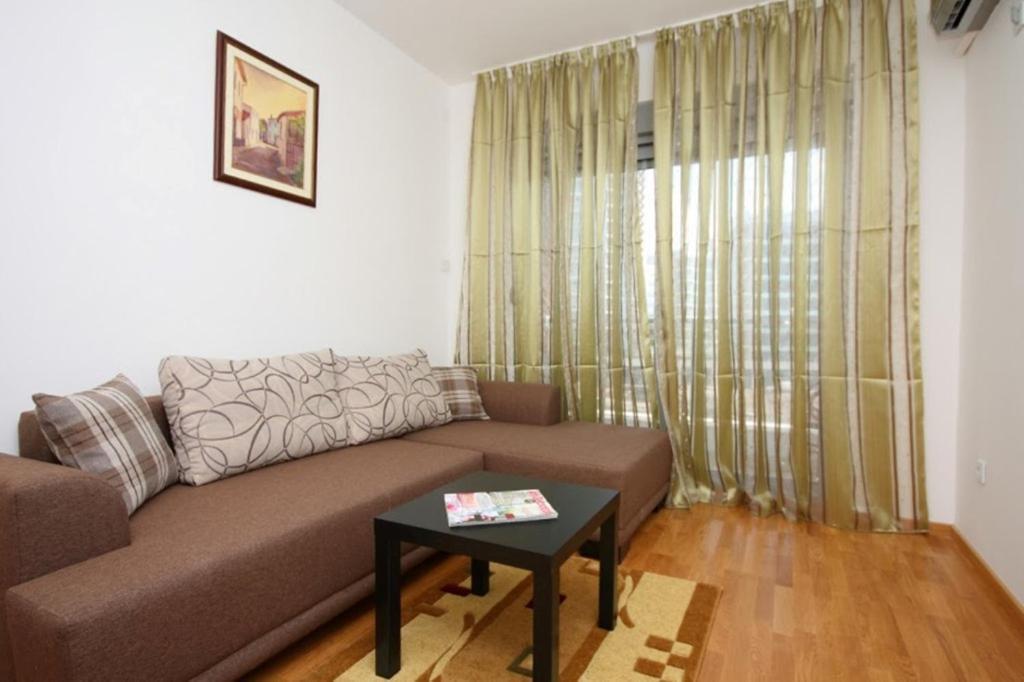City Montesun Apartments 2 Будва Екстериор снимка
